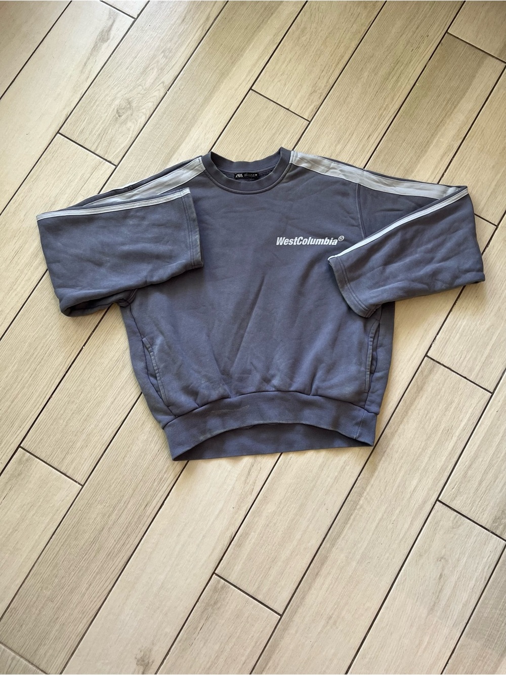 Zara Oversized SweetHoodie Unisex Light Blue Size Small